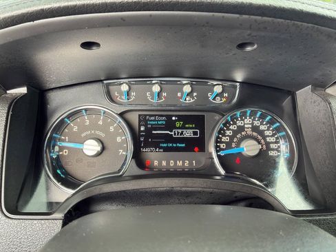 Used 2014 Ford F150 Lariat w/ Equipment Group 502A Luxury RWD image 20