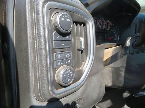 Used 2021 Chevrolet Silverado 2500 LT w/ Texas Edition image 19