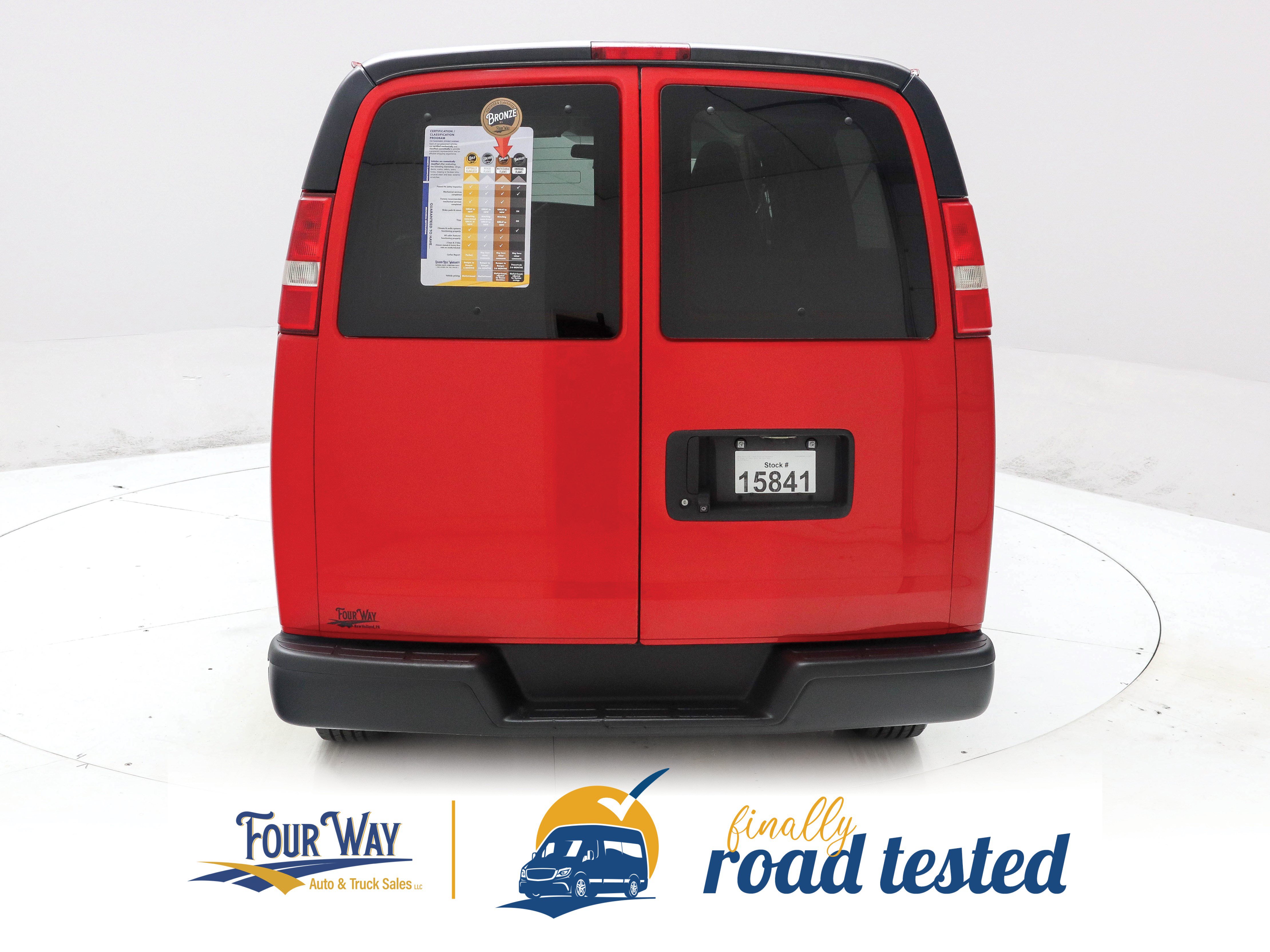 Used 2019 Chevrolet Express 3500 LS RWD image 5