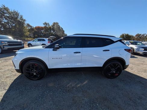 Used 2022 Chevrolet Blazer LT w/ Redline Edition image 6