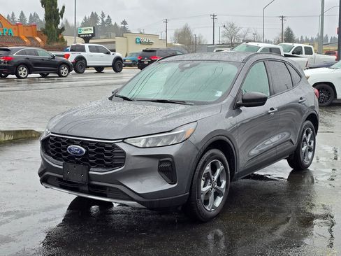 Used 2025 Ford Escape ST-Line AWD/4WD image 3