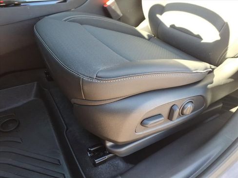 Used 2026 Buick Encore GX Preferred w/ Advanced Technology Package AWD/4WD image 17