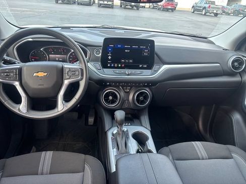 Used 2024 Chevrolet Blazer LT w/ Convenience Package AWD/4WD image 15