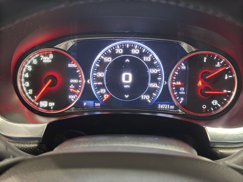 Used 2022 Chevrolet Traverse Premier w/ Redline Edition image 26