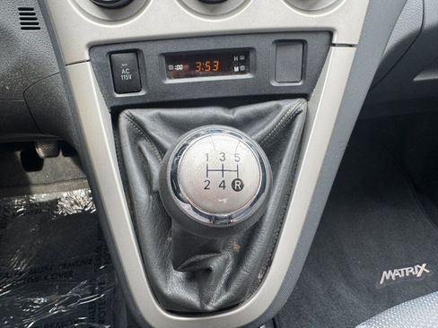 Used 2009 Toyota Matrix XRS image 16
