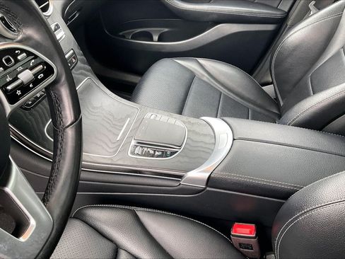 Used 2022 Mercedes-Benz GLC 300 image 15