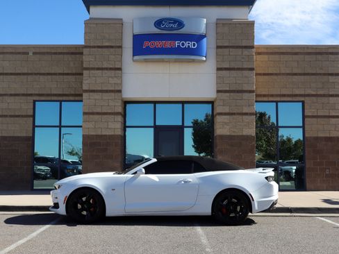 Used 2023 Chevrolet Camaro SS image 9