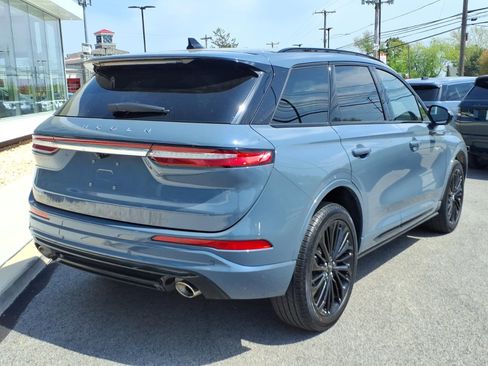 Certified 2023 Lincoln Corsair Reserve w/ Jet Appearance Package AWD/4WD image 3