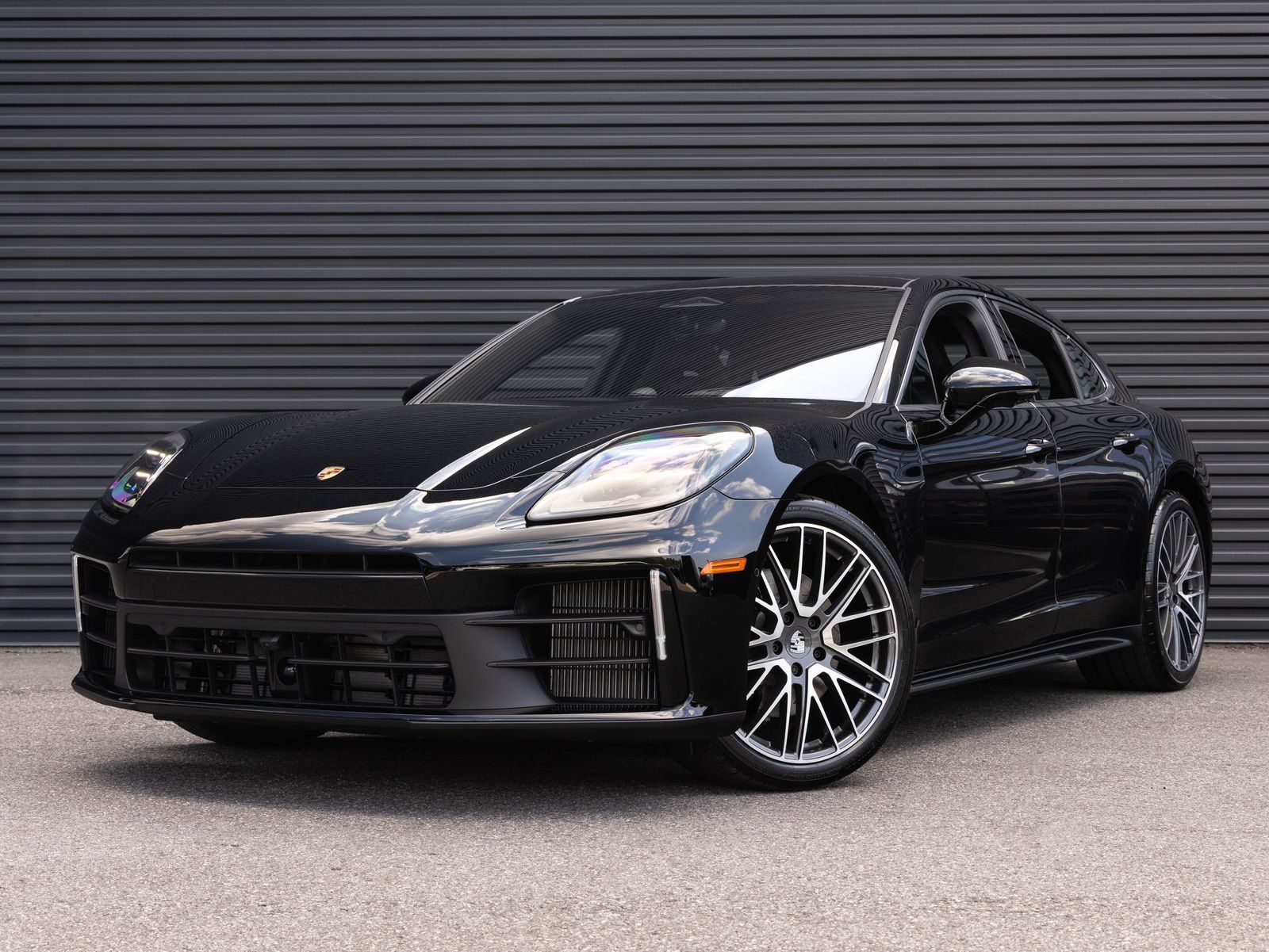 Certified 2026 Porsche Panamera RWD image 1