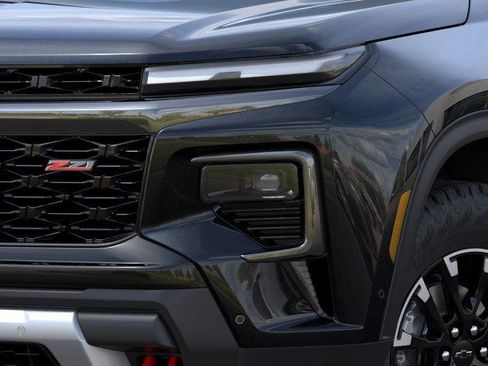 New 2026 Chevrolet Traverse Z71 w/ Enhanced Driving Package image 10