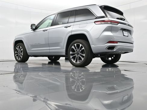 Used 2023 Jeep Grand Cherokee Overland image 45