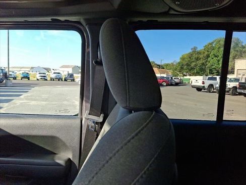 Certified 2024 Jeep Wrangler Unlimited Rubicon image 17