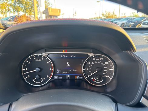 Certified 2025 Nissan Altima 2.5 SR image 16