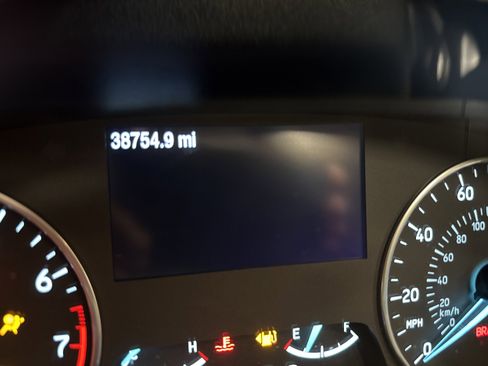 Used 2021 Ford EcoSport SE image 5