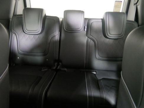 New 2026 INFINITI QX80 Autograph w/ Premium Cargo Package image 14