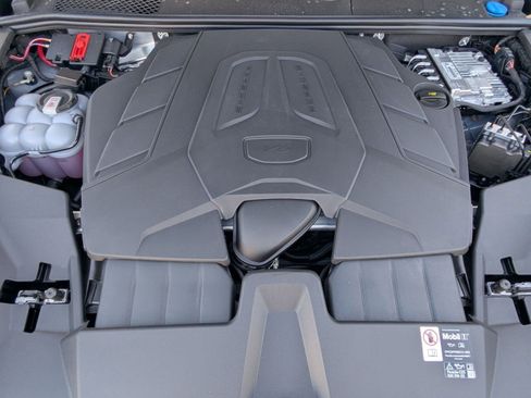 New 2026 Porsche Cayenne Coupe image 28