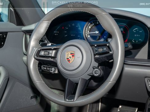 Used 2020 Porsche 911 Carrera S image 23