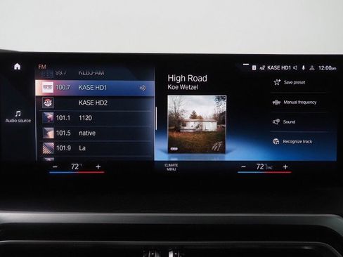 Used 2023 BMW 330e w/ M Sport Package image 31