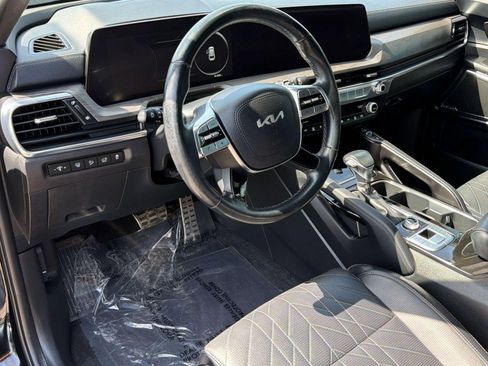 Used 2024 Kia Telluride SX Prestige X-Pro AWD/4WD image 4