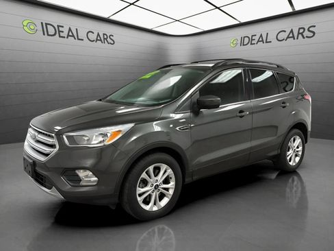 Used 2018 Ford Escape SE AWD/4WD image 1