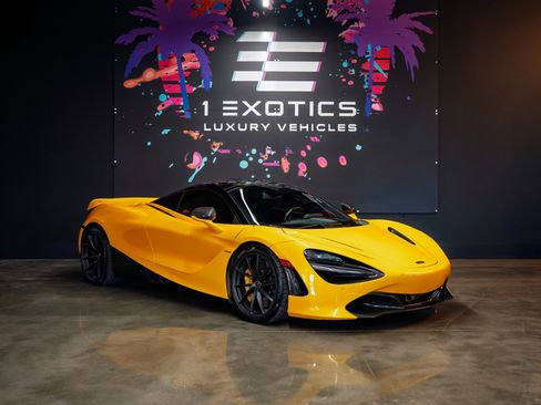 Used 2018 McLaren 720S Performance image 7