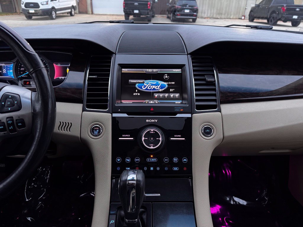 Used 2015 Ford Taurus Limited w/ Equipment Group 301A FWD image 2
