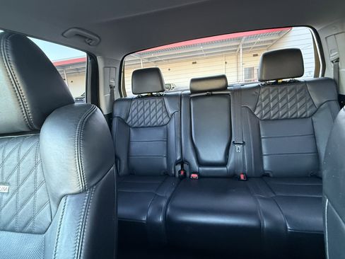 Certified 2019 Toyota Tundra Platinum image 17