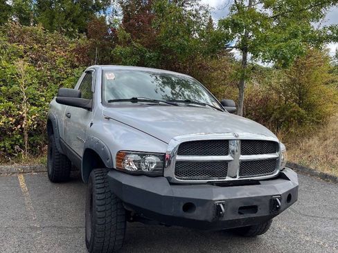 Used 2003 Dodge Ram 1500 Truck SLT AWD/4WD image 2