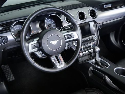 Used 2019 Ford Mustang Premium RWD image 19