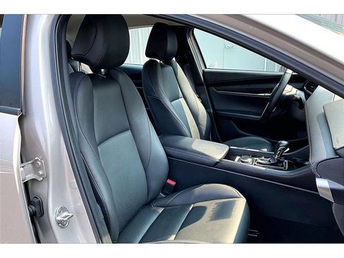 Used 2025 MAZDA MAZDA3 s FWD image 7