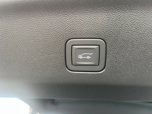 New 2026 Chevrolet Tahoe Z71 w/ Comfort Package AWD/4WD image 6