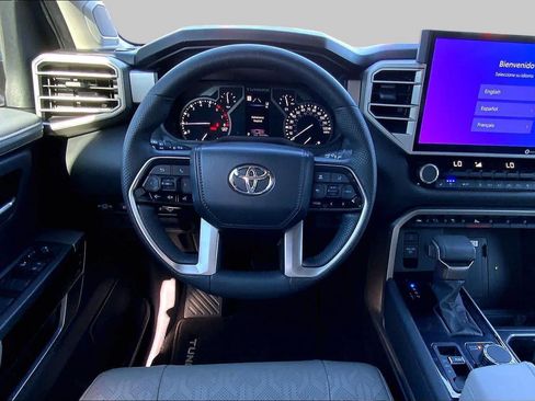 Used 2023 Toyota Tundra Limited AWD/4WD image 6