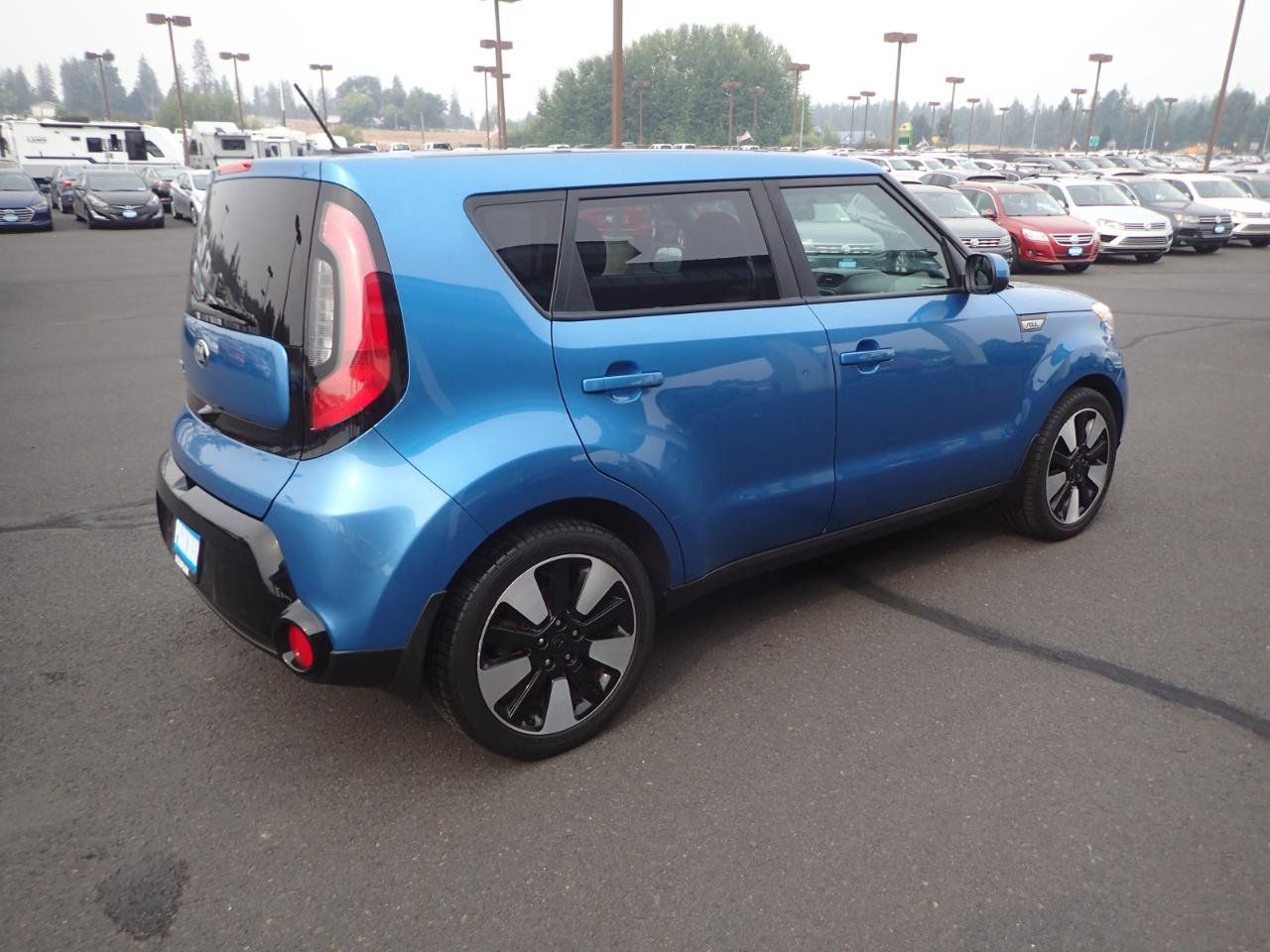 Used 2016 Kia Soul + w/ Designer's Package FWD image 5