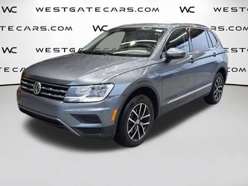 Used 2021 Volkswagen Tiguan SE w/ Panoramic Sunroof Package image 1