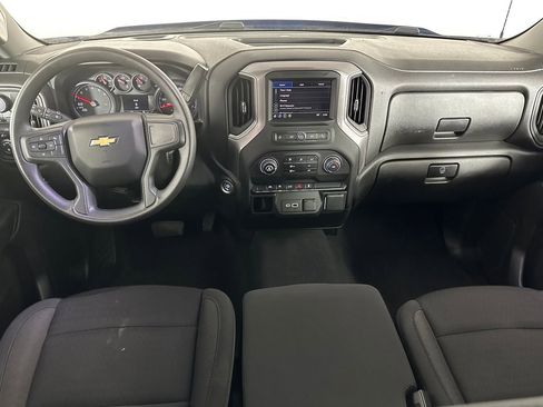 Used 2022 Chevrolet Silverado 1500 Custom image 10