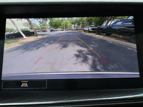 Used 2021 Buick Envision Preferred FWD image 30
