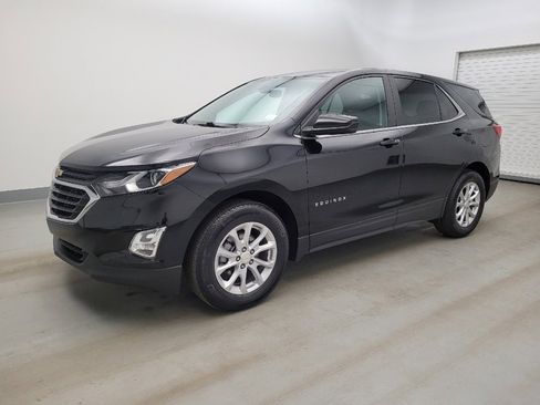 Used 2021 Chevrolet Equinox LT w/ LPO, Cargo Package FWD image 2