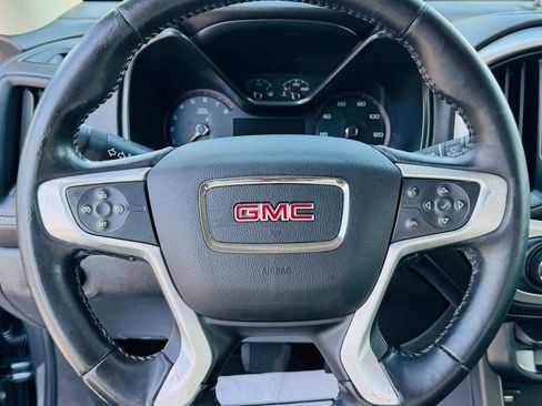 Used 2016 GMC Canyon SLE image 9