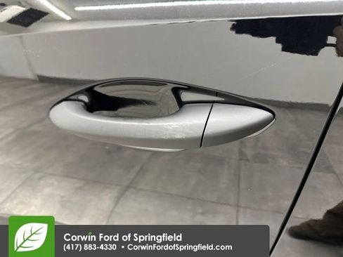 Used 2024 Hyundai Santa Cruz SE image 18