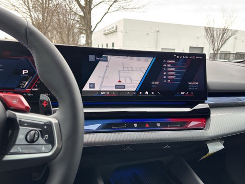 New 2026 BMW M5 Touring AWD/4WD image 25