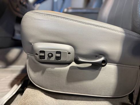 Used 2006 Dodge Ram 2500 Truck Laramie image 18