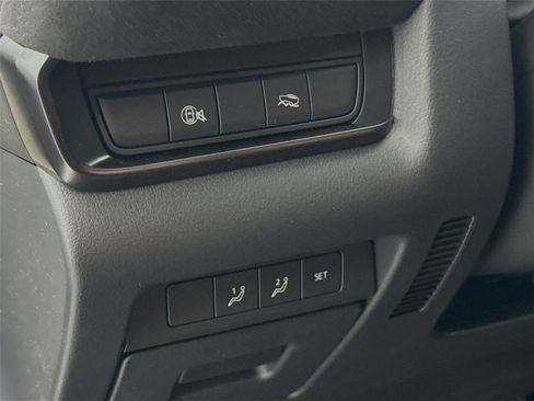 New 2025 MAZDA CX-30 Carbon image 15