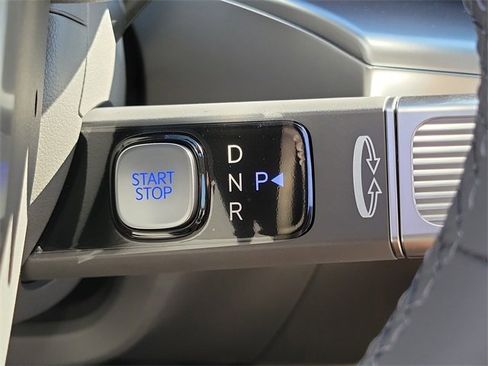 New 2026 Hyundai Ioniq 9 SEL image 8