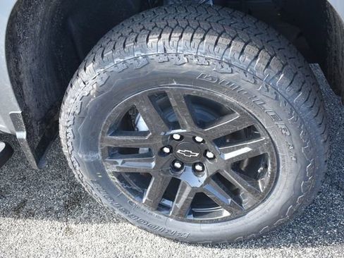New 2026 Chevrolet Silverado 1500 LT Trail Boss w/ Convenience Package II AWD/4WD image 12