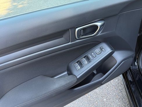 Certified 2024 Honda Civic Sport image 32