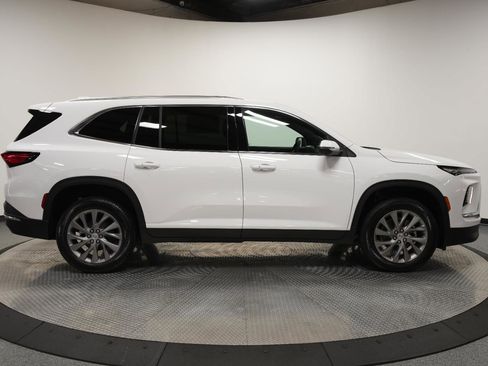 New 2026 Buick Enclave Preferred w/ Power Package image 8