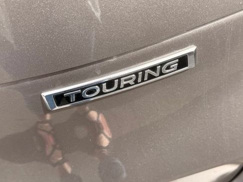 Certified 2025 Subaru Forester Touring AWD/4WD image 29