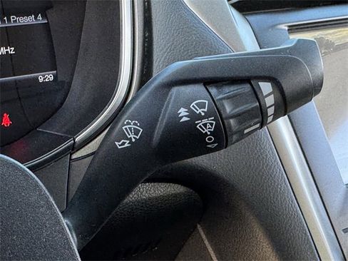 Certified 2020 Ford Fusion SE image 22