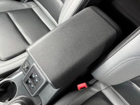 Certified 2024 Ford Bronco Big Bend image 18