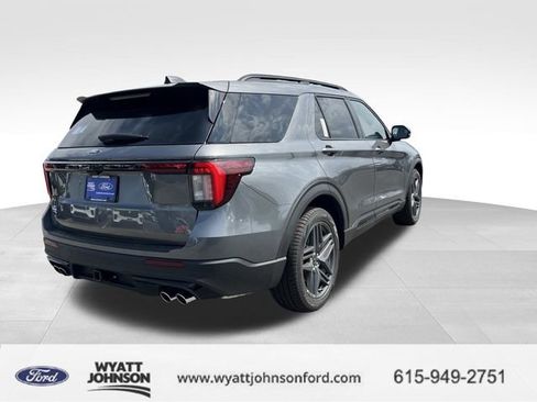 New 2026 Ford Explorer ST image 3